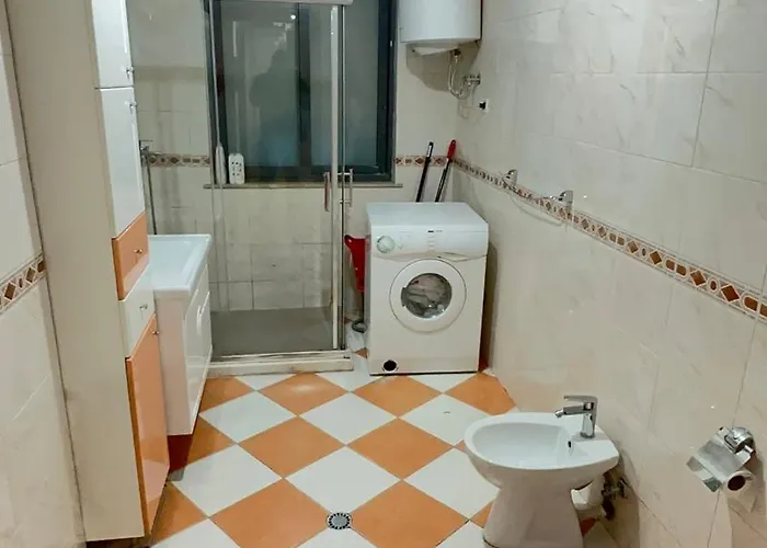 Square Apartmán Tirana